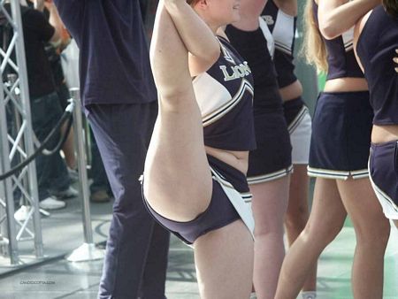 Teen cheerleader sister